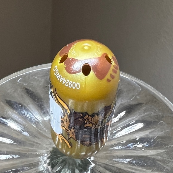 4/$10! Mighty Beanz Chewbacca #8 Star Wars Collection 2010 Moose Battle Toys - Picture 6 of 9